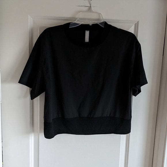 Athleta Zephyr Crop Tee, Black, Size XS - Picture 2 of 6